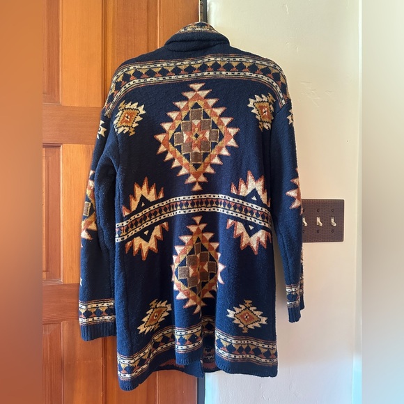 FAHERTY B.YELLOWTAIL Lodge Cardigan - Picture 6 of 12